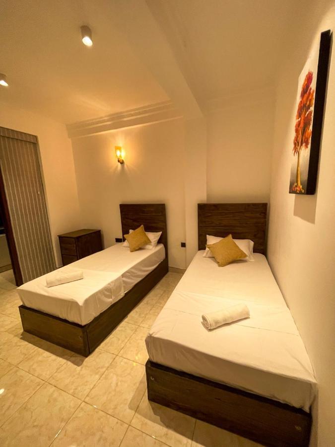 Rusty Bunk Villa Канді Екстер'єр фото