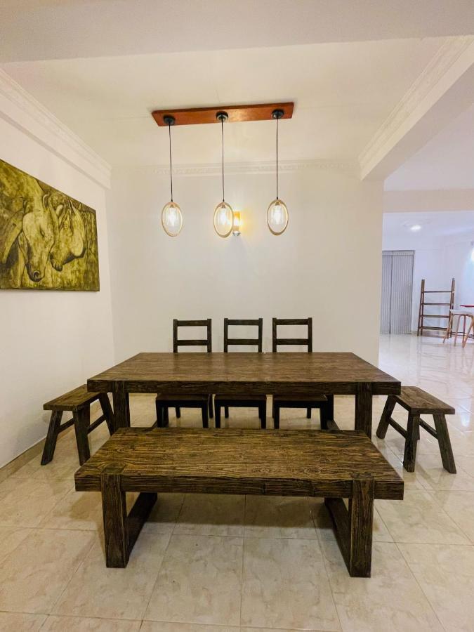 Rusty Bunk Villa Канді Екстер'єр фото